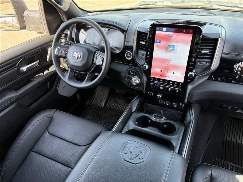 RAM 1500 Rebel Crew Cab SB 4WD 2025