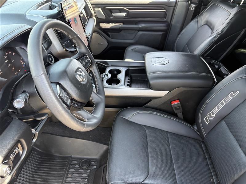RAM 1500 Rebel Crew Cab SB 4WD 2025