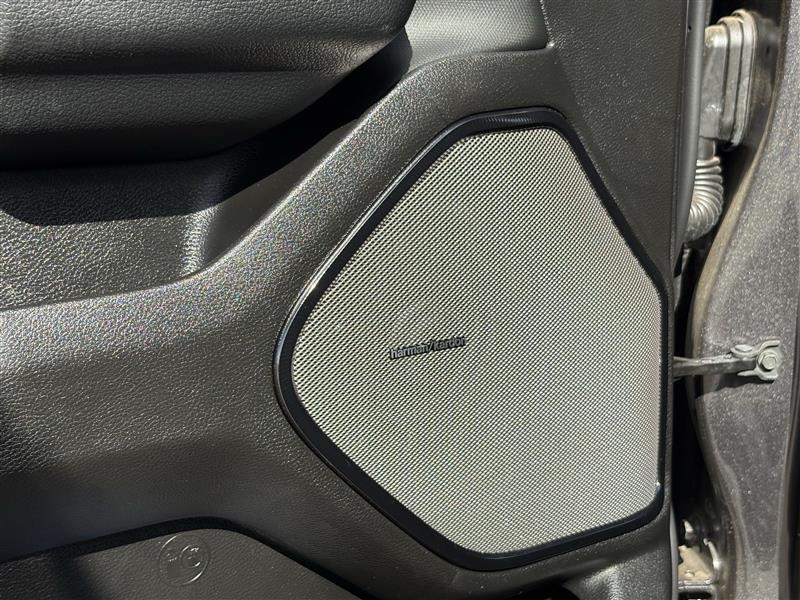 RAM 1500 Rebel Crew Cab SB 4WD 2025