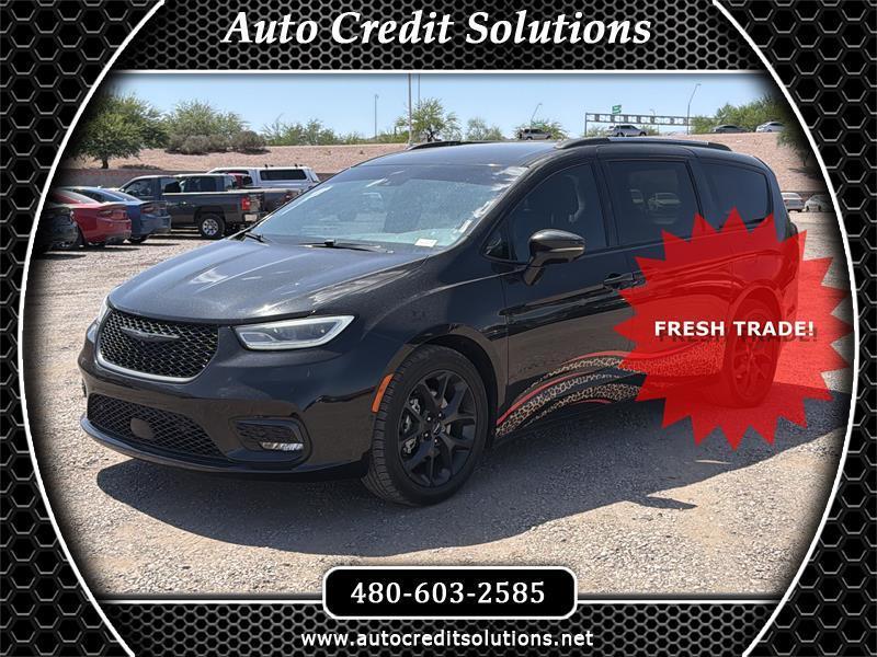 2021 Chrysler Pacifica Touring-L