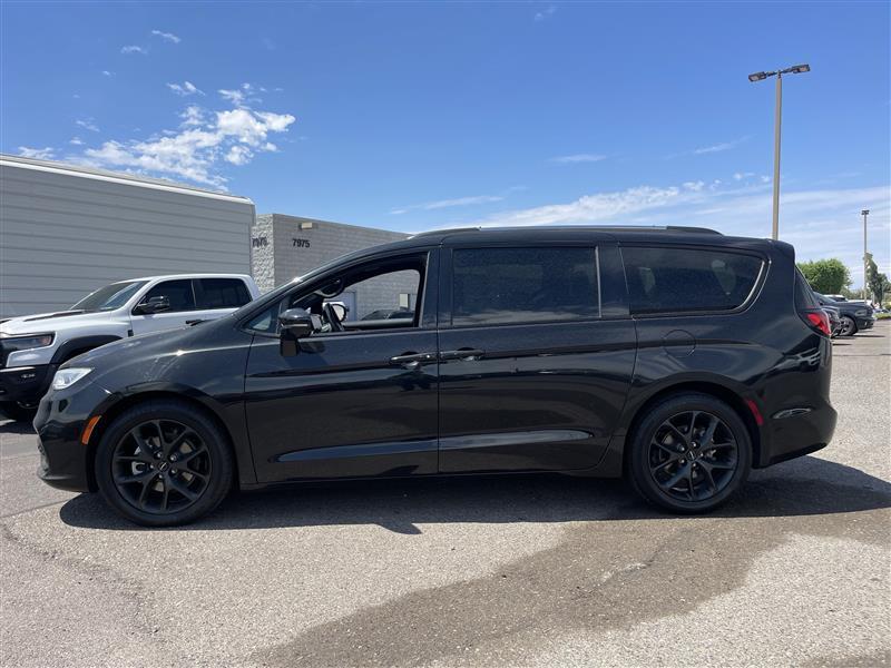 Chrysler Pacifica Touring-L 2021