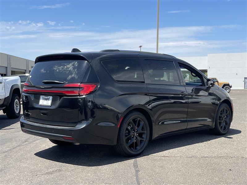Chrysler Pacifica Touring-L 2021