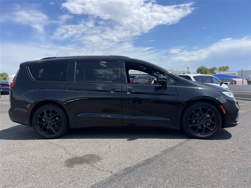 Chrysler Pacifica Touring-L 2021