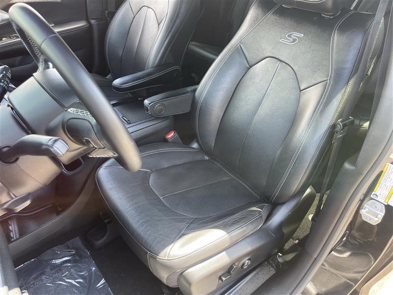 Chrysler Pacifica Touring-L 2021