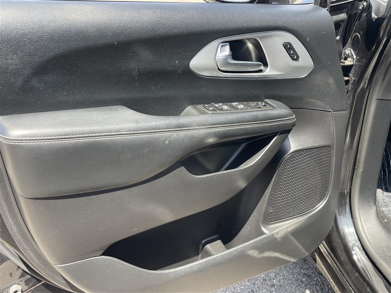 Chrysler Pacifica Touring-L 2021