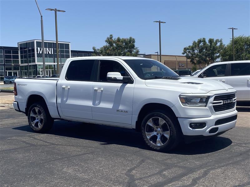 RAM 1500 Laramie Crew Cab SWB 4WD 2023
