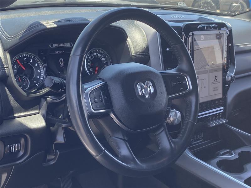 RAM 1500 Laramie Crew Cab SWB 4WD 2023