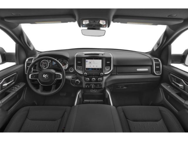 RAM 1500 Big Horn Crew Cab SWB 4WD 2024