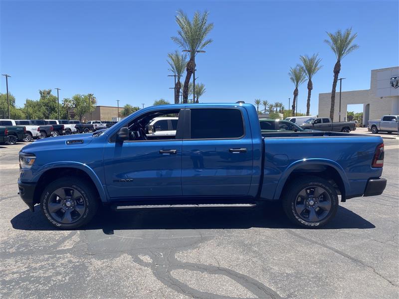 RAM 1500 Big Horn Crew Cab SWB 4WD 2024