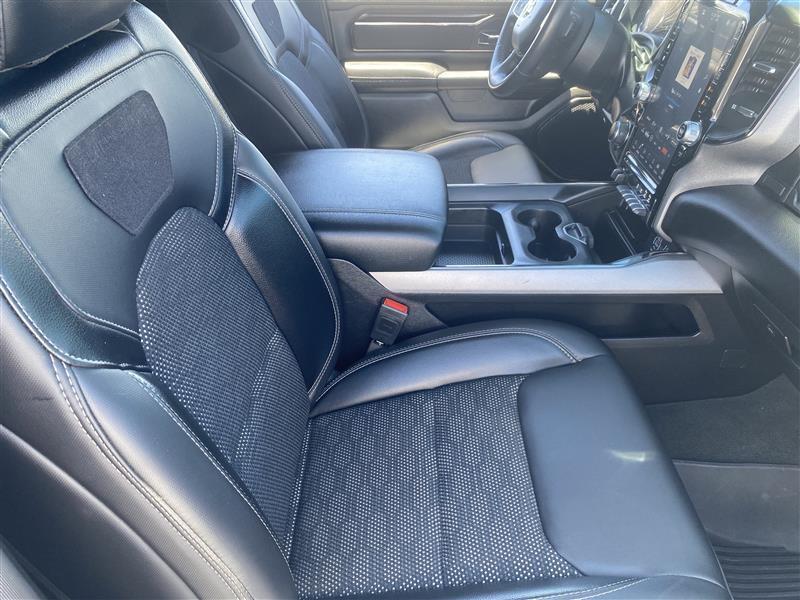 RAM 1500 Big Horn Crew Cab SWB 4WD 2024
