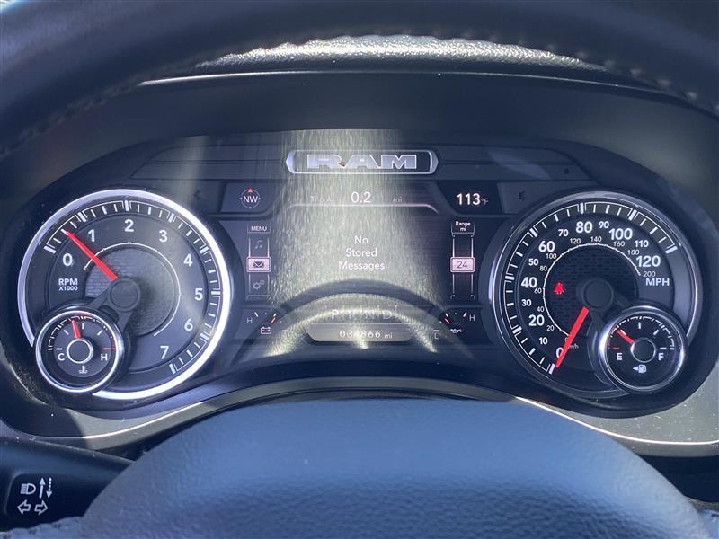 RAM 1500 Big Horn Crew Cab SWB 4WD 2024