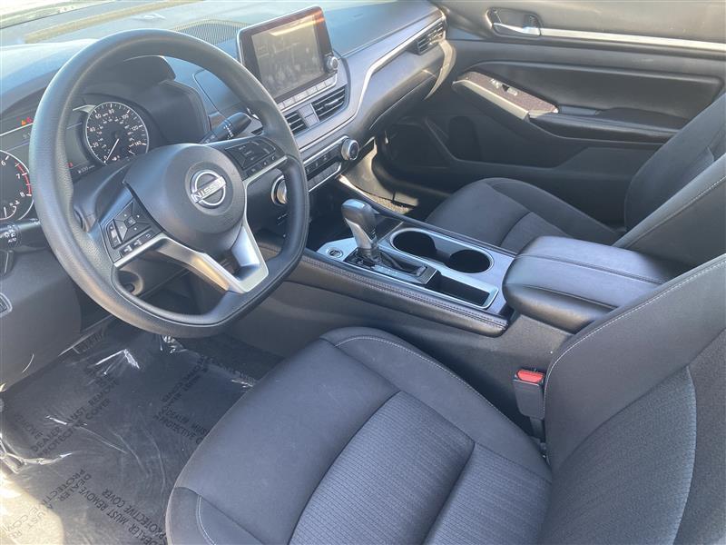 Nissan Altima 2.5 SV 2023