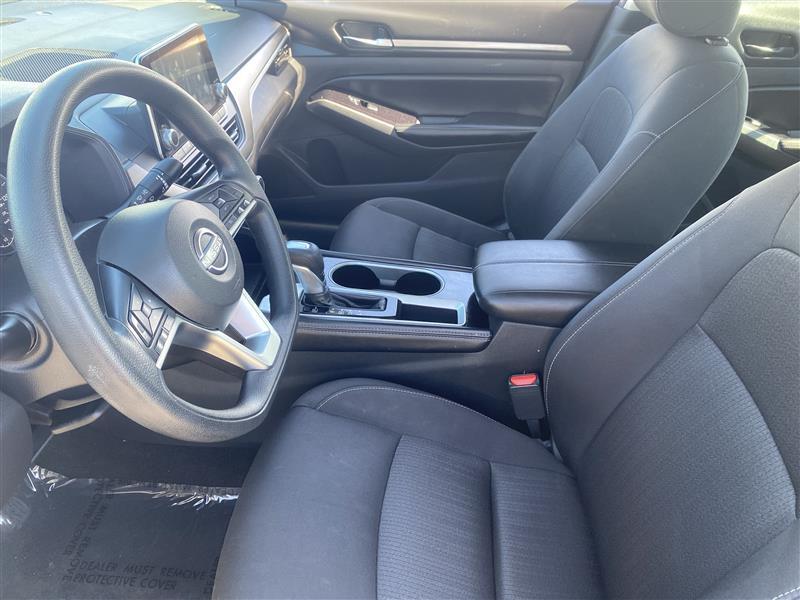 Nissan Altima 2.5 SV 2023