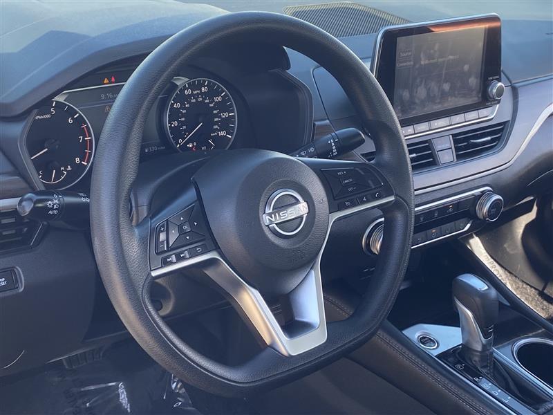 Nissan Altima 2.5 SV 2023