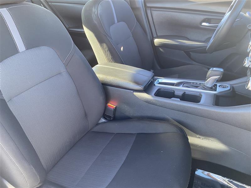 Nissan Sentra SV 2025