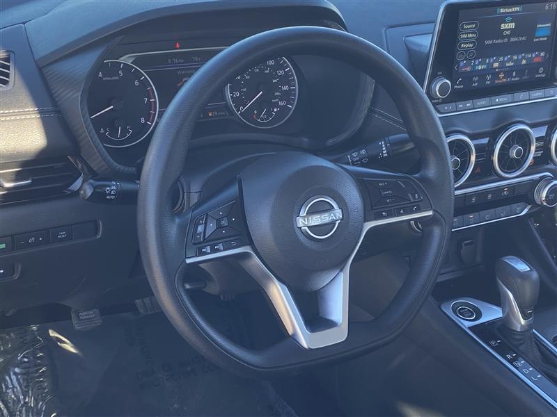 Nissan Sentra SV 2025