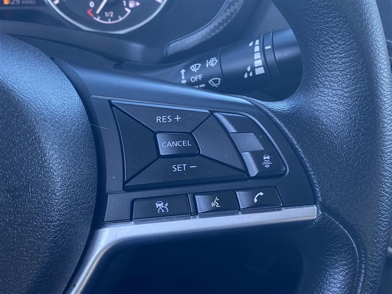 Nissan Sentra SV 2025