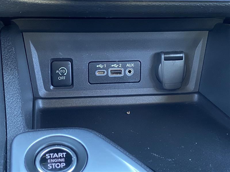 Nissan Sentra SV 2025