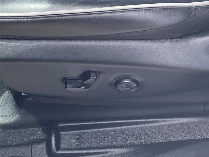 Chrysler Pacifica Limited 2025