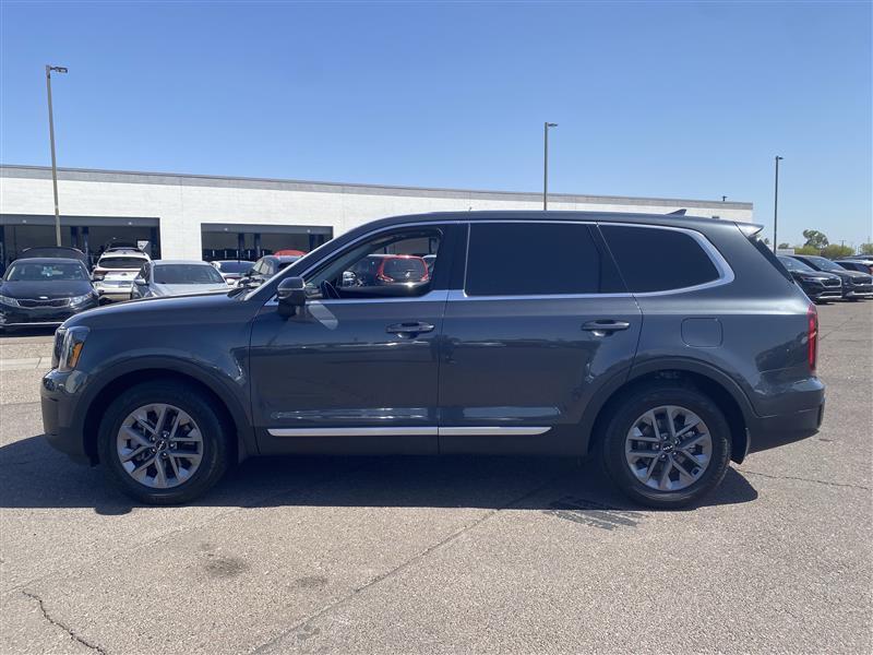 Kia Telluride LX 2024