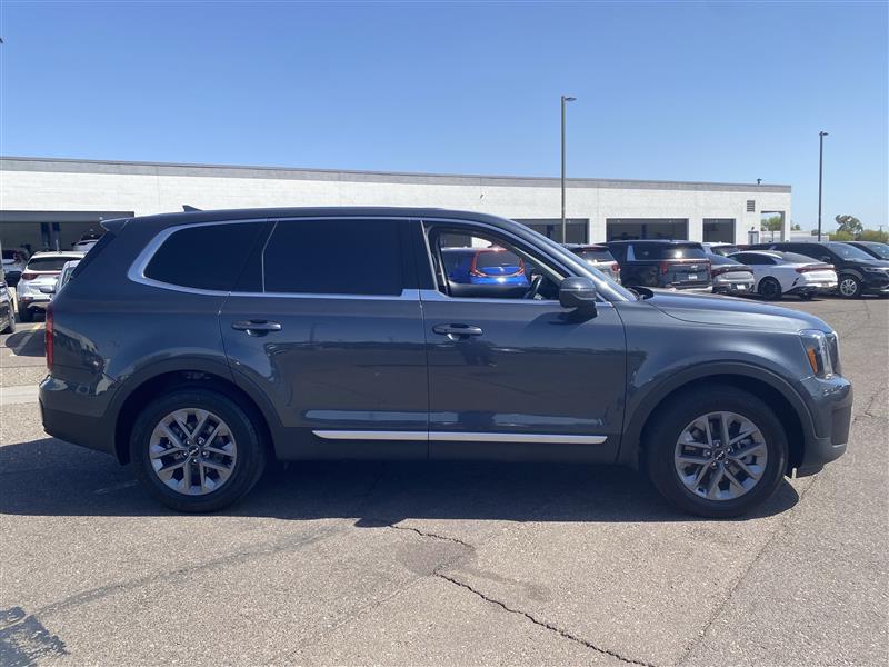 Kia Telluride LX 2024