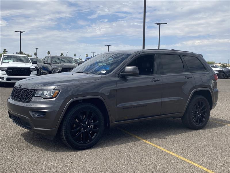 Jeep Grand Cherokee  2021