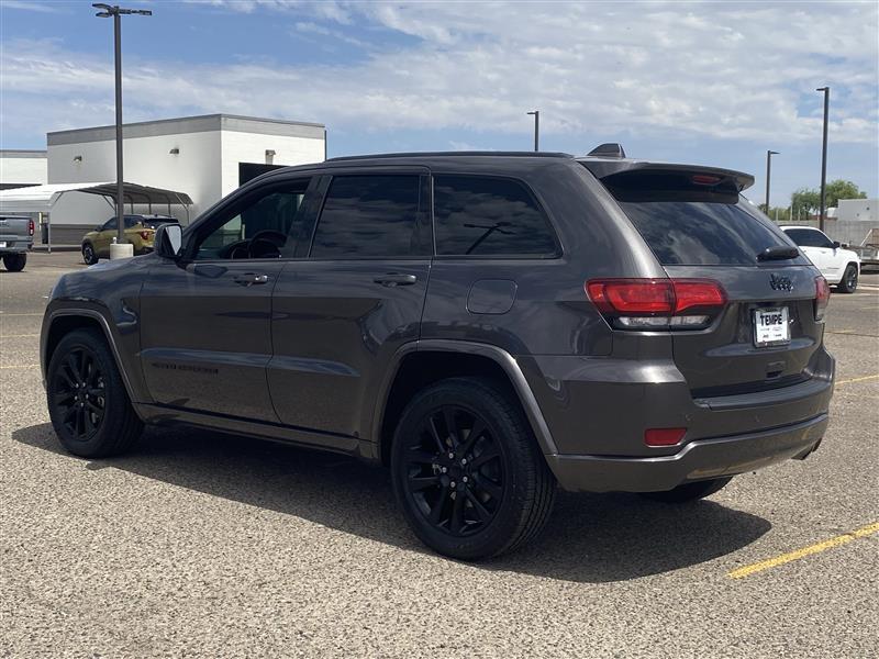 Jeep Grand Cherokee  2021