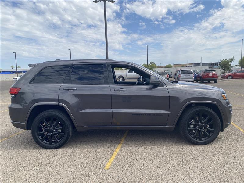 Jeep Grand Cherokee  2021