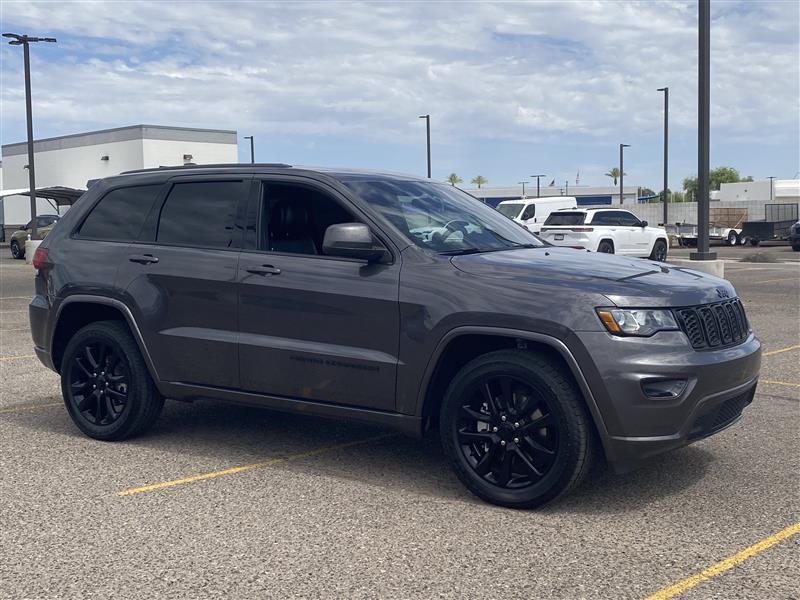 Jeep Grand Cherokee  2021