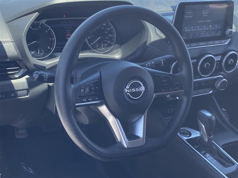 Nissan Sentra SV 2025