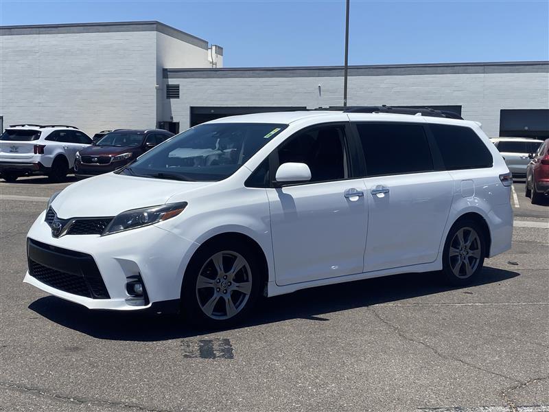 Toyota Sienna SE 8-Passenger 2018