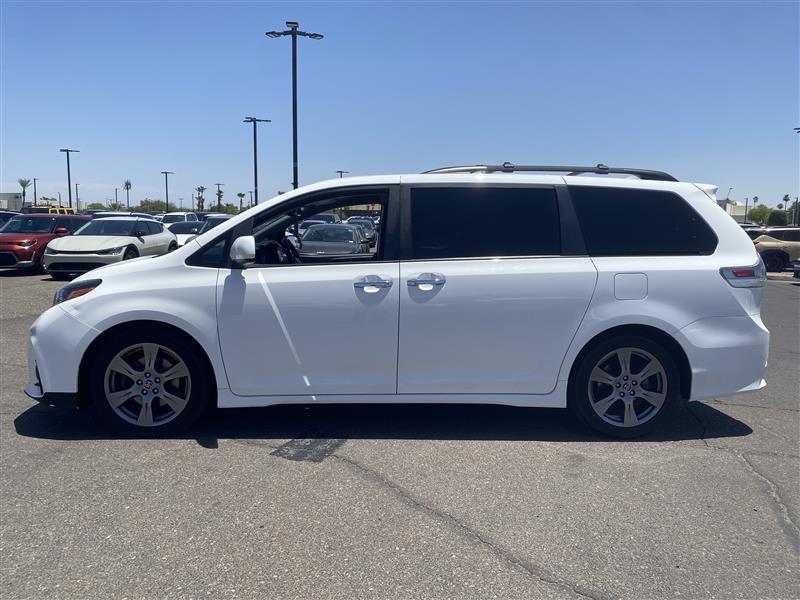 Toyota Sienna SE 8-Passenger 2018