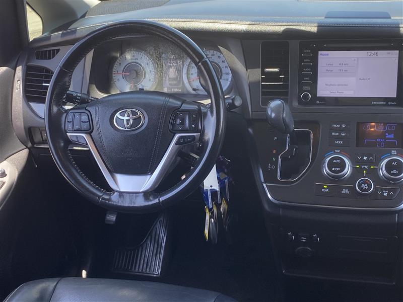 Toyota Sienna SE 8-Passenger 2018