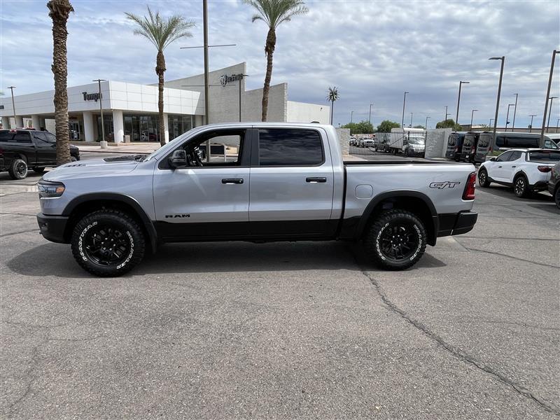 RAM 1500 Rebel Crew Cab SB 4WD 2026