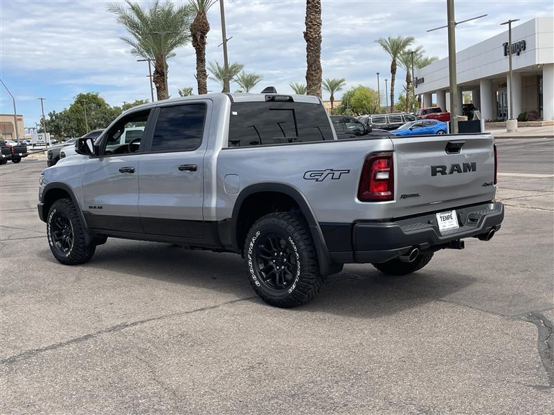 RAM 1500 Rebel Crew Cab SB 4WD 2026