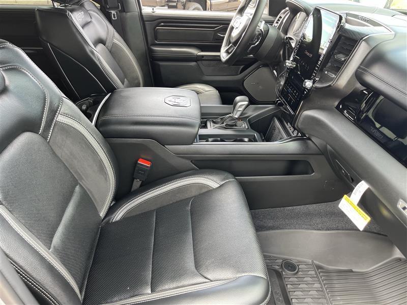RAM 1500 Rebel Crew Cab SB 4WD 2026