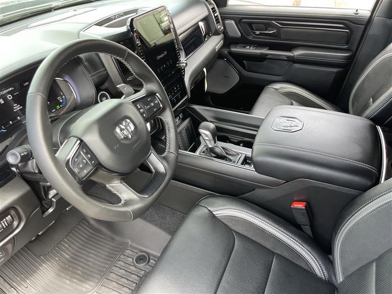 RAM 1500 Rebel Crew Cab SB 4WD 2026