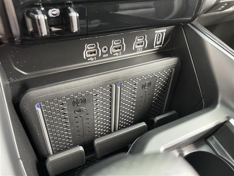 RAM 1500 Rebel Crew Cab SB 4WD 2026