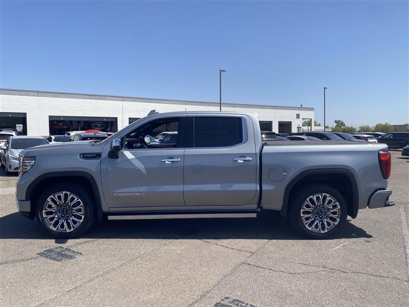 GMC Sierra 1500 Denali Ultimate Crew Cab 4WD 2024
