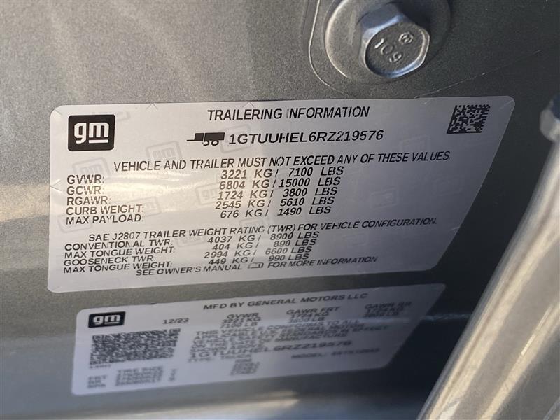 GMC Sierra 1500 Denali Ultimate Crew Cab 4WD 2024