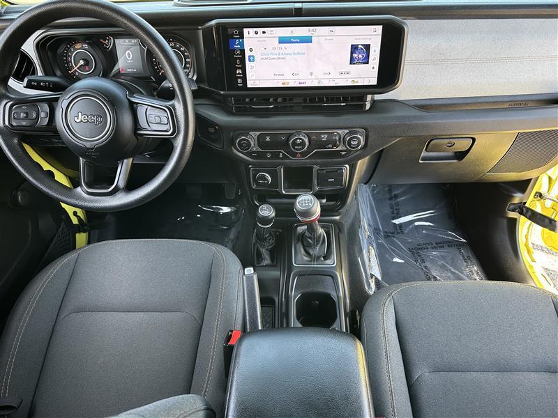 Jeep Wrangler Sport 2024