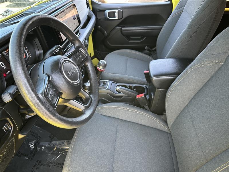 Jeep Wrangler Sport 2024