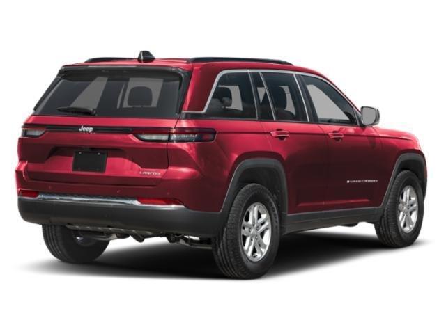 Jeep Grand Cherokee Laredo 4WD 2025