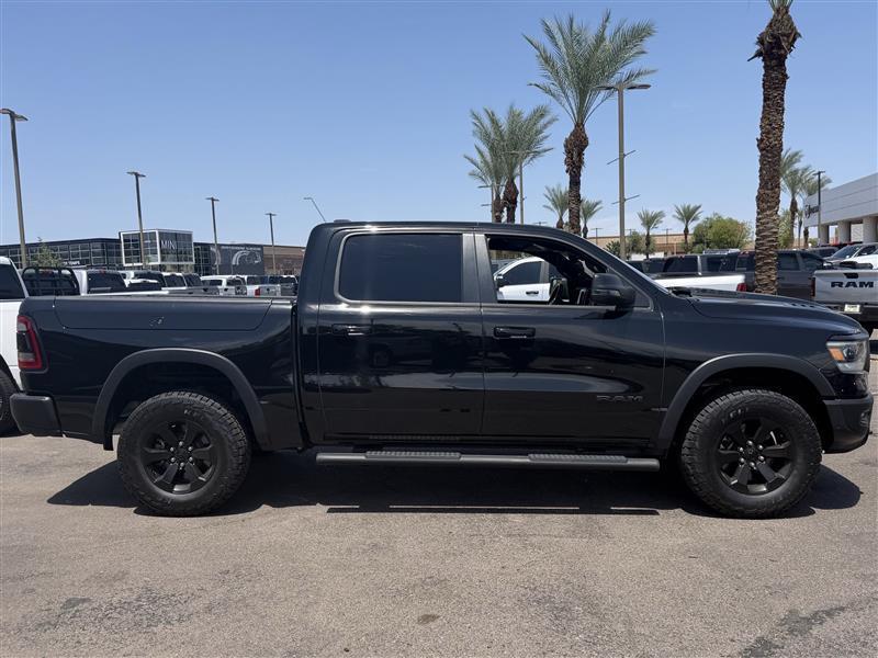 RAM 1500 Rebel Crew Cab SB 4WD 2024