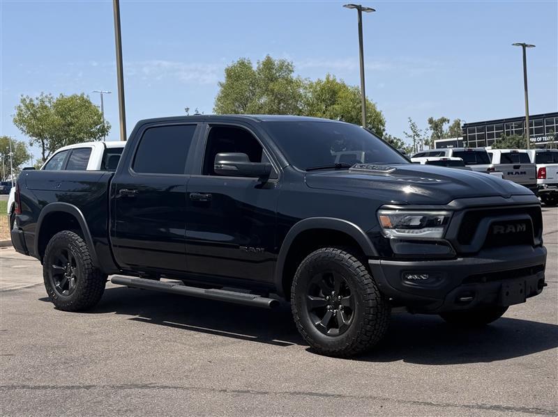 RAM 1500 Rebel Crew Cab SB 4WD 2024
