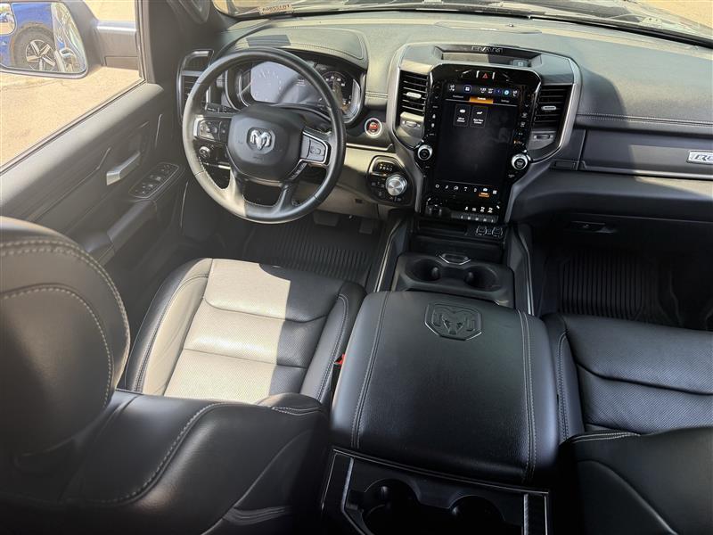 RAM 1500 Rebel Crew Cab SB 4WD 2024