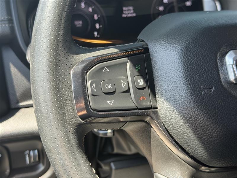 RAM 1500 Rebel Crew Cab SB 4WD 2024