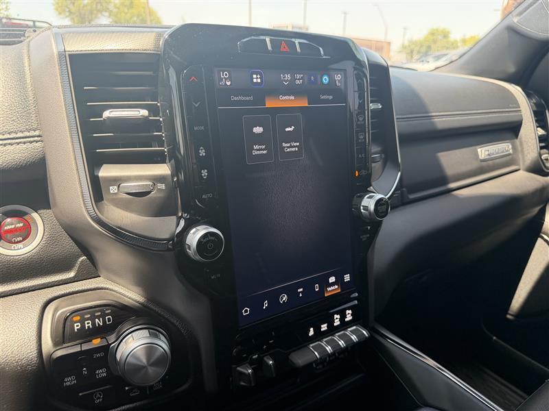 RAM 1500 Rebel Crew Cab SB 4WD 2024