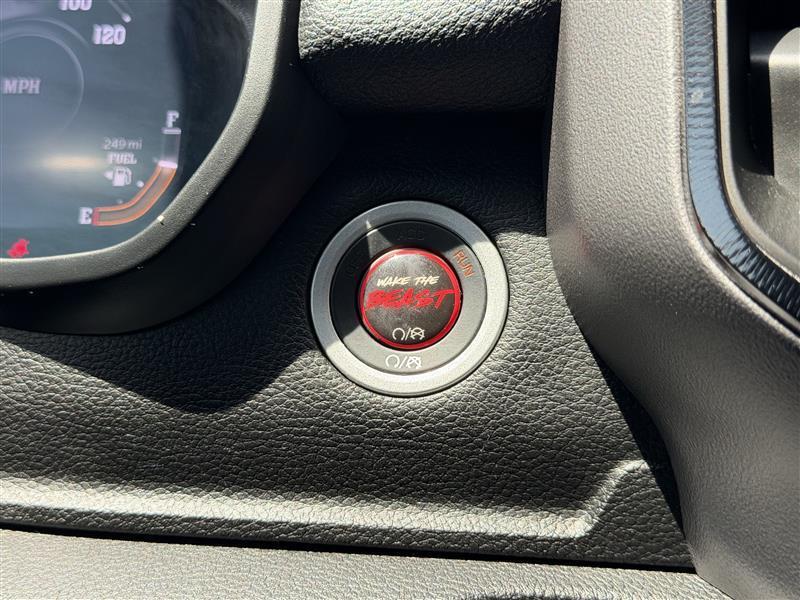 RAM 1500 Rebel Crew Cab SB 4WD 2024