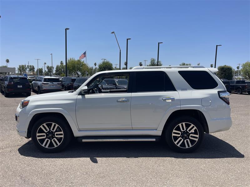 Toyota 4Runner Limited 4WD 2023